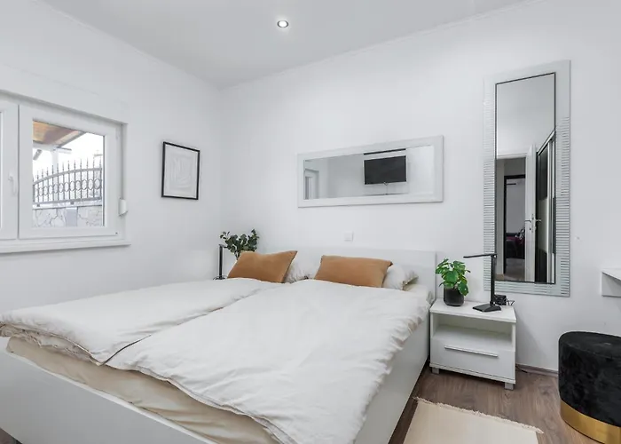 Stunning In With Jacuzzi