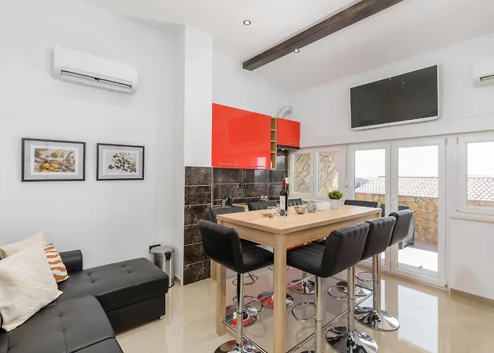 Stunning In With Jacuzzi